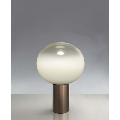 Artemide Laguna Tischleuchte - Metall, Glas, Opalglas - Designer Matteo Thun Artemide Laguna Tischleuchte - Metall, Glas, Opalglas - Designer Matteo Thun