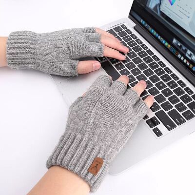 INF Gestrickte fingerlose Handschuhe aus Alpakawolle Grau INF Gestrickte fingerlose Handschuhe aus Alpakawolle Grau