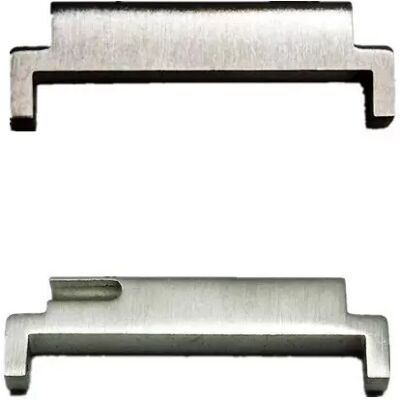 INF Silbernes Uhrenarmband-Verbindungsstück 18 mm auf 20 mm mit Federstegen INF Silbernes Uhrenarmband-Verbindungsstück 18 mm auf 20 mm mit Federstegen