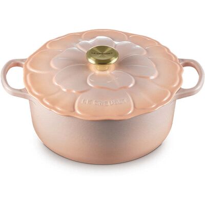 Le Creuset Runder Bräter aus Gusseisen, 26 cm, 5,3 L, Pfirsich Le Creuset Runder Bräter aus Gusseisen, 26 cm, 5,3 L, Pfirsich