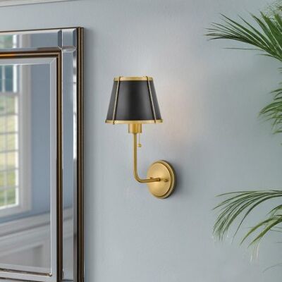 Elstead Lighting Clarke Wandleuchte mit Zugschalter Messing Metallschirm schwarz Elstead Lighting Clarke Wandleuchte mit Zugschalter Messing Metallschirm schwarz