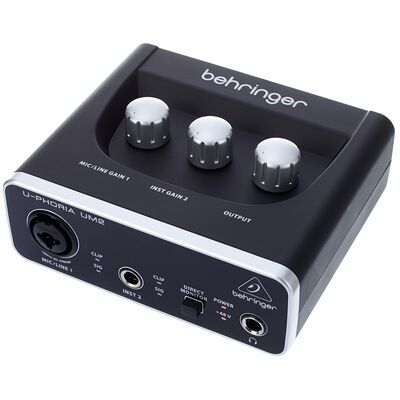 Behringer U-Phoria UM2 Behringer U-Phoria UM2