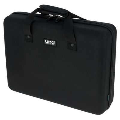UDG Creator Controller Hardcase M Schwarz UDG Creator Controller Hardcase M Schwarz