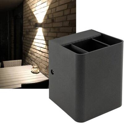 Chilitec LED Wandleuchte - Einstellbare warmweiße IP54 Chilitec LED Wandleuchte - Einstellbare warmweiße IP54