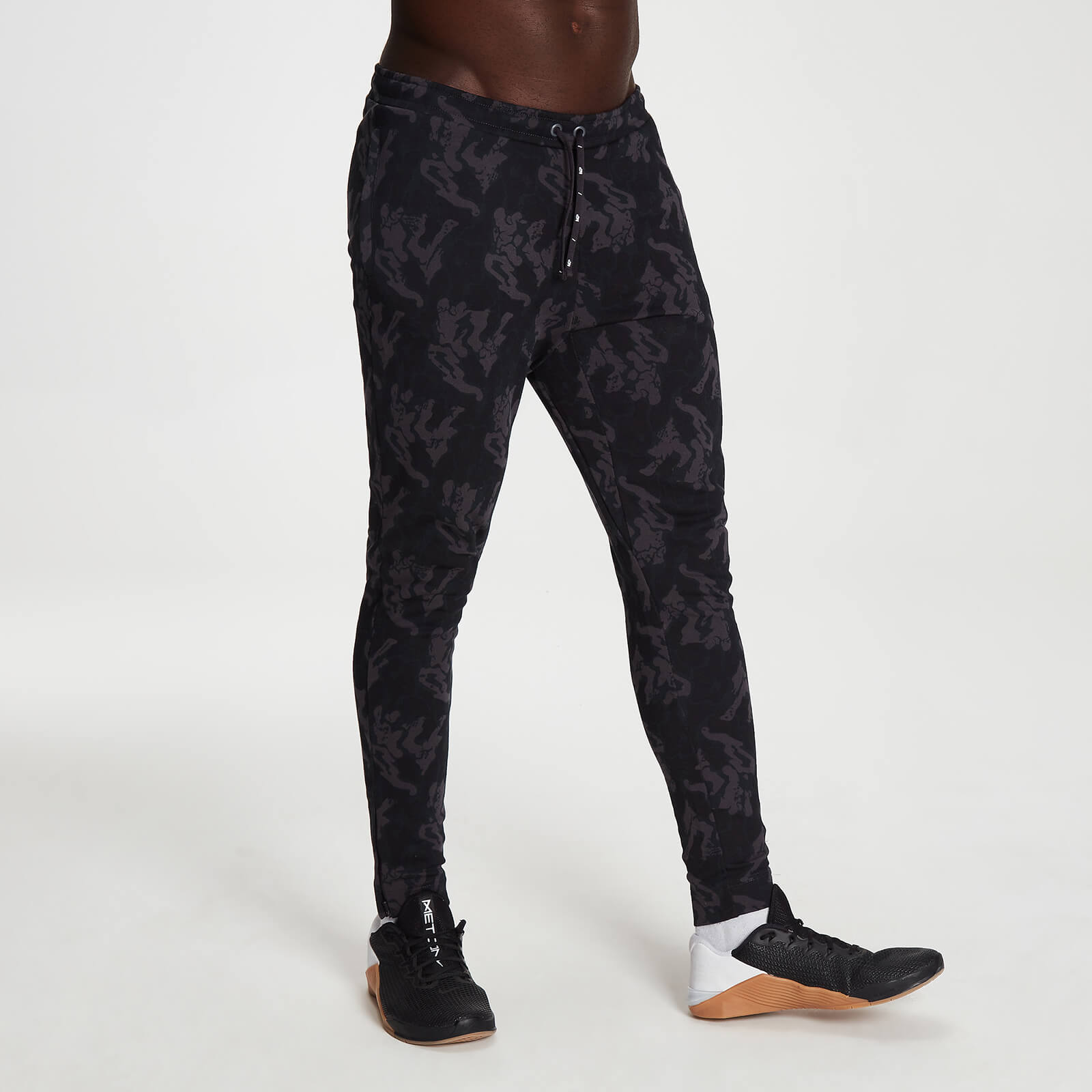Myprotein MP Adapt Camo Joggers til mænd - Black Camo - M Myprotein MP Adapt Camo Joggers til mænd - Black Camo - M