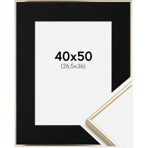 Ram med passepartou Ramme Visby Blank Guld 40x50 Cm - Passepartout Sort 27,5x37 Cm