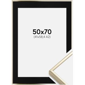 Ram med passepartou Ramme Aluminium Blank Guld 50x70 Cm - Passepartout Sort 42x59,4 Cm (A2)