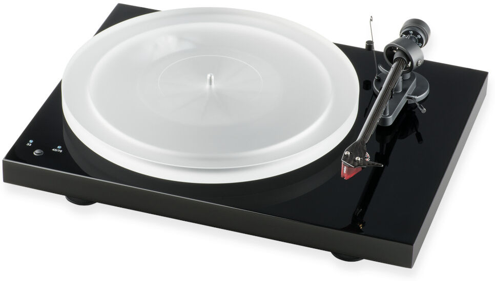 Pro-Ject Debut Carbon Recordmaster Hires Piano Pro-Ject Debut Carbon Recordmaster Hires Piano