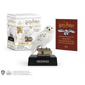 Warner Bros. Consumer Products Harry Potter: Hedwig Owl Figurine