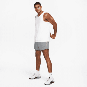 Alsidig Nike Primary-Dri-FIT-tanktop til mænd - hvid hvid XL