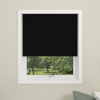 Debel Uni Maxi Rullegardin, Mørkl, 140x210cm, Sort Debel Uni Maxi Rullegardin, Mørkl, 140x210cm, Sort