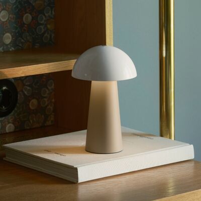 Kreafunk Bello Bærbar Lampe, Ivory Sand Kreafunk Bello Bærbar Lampe, Ivory Sand