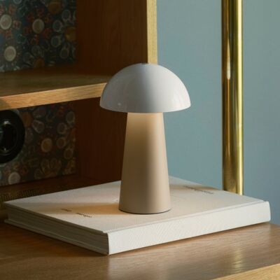 Kreafunk Bello Bærbar Lampe, Ivory Sand Kreafunk Bello Bærbar Lampe, Ivory Sand