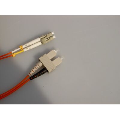 Usorteret LAN-231445 - Patchkabel - OM2, LC-SC, duplex, 50/125μ, 2M Usorteret LAN-231445 - Patchkabel - OM2, LC-SC, duplex, 50/125μ, 2M
