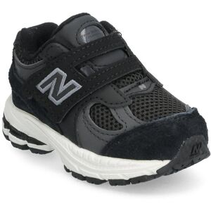 New Balance 2002 Kids Hook & Loop New Balance Black BLACK 18.5,20,21.5,23