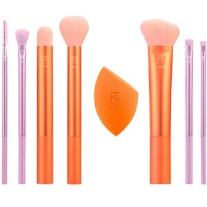 Real Techniques Makeup Brushes Brush Sets Level Up Brush + Sponge Set Brow Spoolie 343 + Base Shadow 301 + Liquid Highlight 411 + Contour Brush 206 + Miracle Complexion Sponge + Sculpting Brush 401 + Smudge Brush 322 + Flat Liner 326