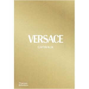 New Mags - Versace Catwalk