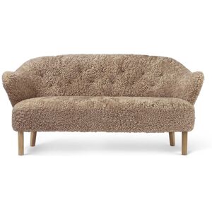 Audo Copenhagen Ingeborg 2,5 Pers. Sofa L: 160 cm - Sheepskin Sahara/Eg