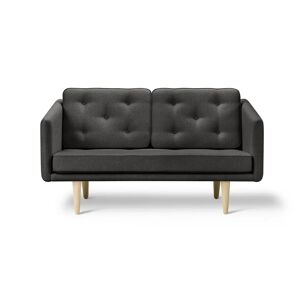 Fredericia 2002 No. 1 2 Pers. Sofa L: 143 cm - Sunniva 173/Sæbebehandlet Eg