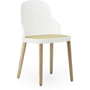 Normann Copenhagen Allez Chair Oak Indoor SH: 45,5 cm - White / Molded Wicker Seat