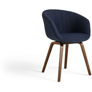 HAY AAC 23 Soft About A Chair SH: 46 cm - Lacquered Walnut Veneer/Flamiber Dark Blue J4