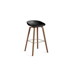 HAY AAS 32 Eco Barstol High SH: 75 cm - Lacquered Walnut Veneer/Black/Stainless Steel Footrest