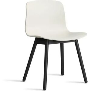 HAY AAC 12 About A Chair SH: 46 - Black Lacquered Solid Oak/Melange Cream