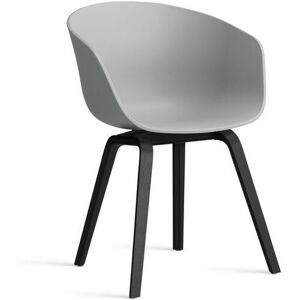 HAY AAC 22 About A Chair SH: 46 cm - Black Lacquered Oak Veneer/Concrete Grey