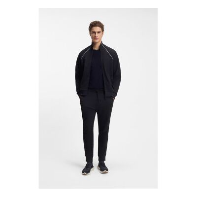 Bosstil Mænd. 50555906 Træningsdragt Med Kontrastfarvet Navy-Piping (M), Casual, Sport, Bomuld, Multisport, Lange Ærmer, Blå Bosstil Mænd. 50555906 Træningsdragt Med Kontrastfarvet Navy-Piping (M), Casual, Sport, Bomuld, Multisport, Lange Ærmer, Blå