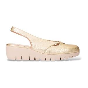 Wonderstil Kvinder. C-33351 Komfortable Lædersandaler I Guld (37), Guldfarvet, 3-5 Cm, Ingen, Casual Wonderstil Kvinder. C-33351 Komfortable Lædersandaler I Guld (37), Guldfarvet, 3-5 Cm, Ingen, Casual