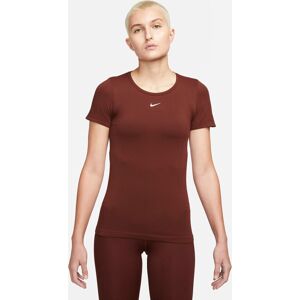 Nike Drifit Adv Aura Slimfit Trænings Tshirt Damer Tøj Rød M