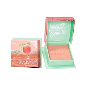 BENEFIT COSMETICS Peachin' WANDERful World Blush Powder - mini rejsestørrelse