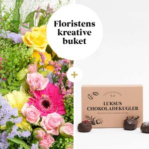 Interflora Floristens kreative buket med Flora og Evergreen Luksus chokoladekugler