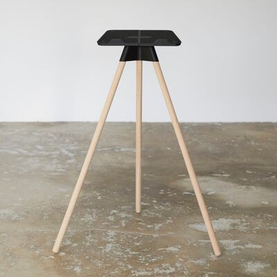 Tons Laptop Stand med Holder til Smartphone Naturlig Eg Tons Laptop Stand med Holder til Smartphone Naturlig Eg
