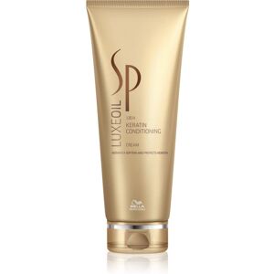 Wella LuxeOil Keratin Conditioner - Hårpleje Wella LuxeOil Keratin Conditioner - Hårpleje