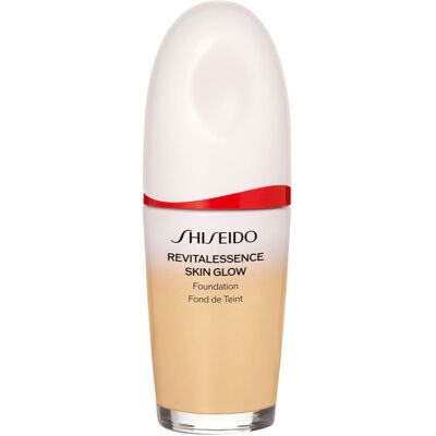 Shiseido Revitalessence Skin Glow Foundation - Birk SPF 30 30ml Shiseido Revitalessence Skin Glow Foundation - Birk SPF 30 30ml