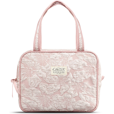 Gillian Jones Karen Toilettaske Rose Gillian Jones Karen Toilettaske Rose