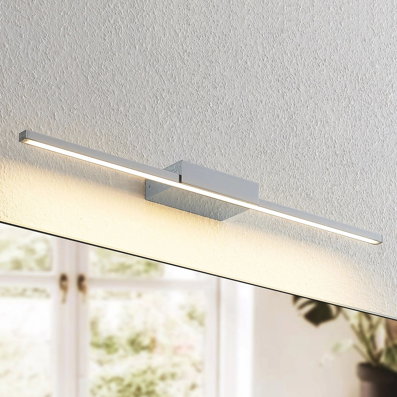 Arcchio Metin LED-spejllampe, IP44, 68 cm