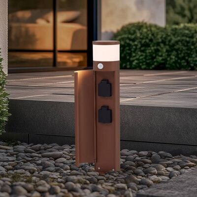 Lucande sokkellampe Corban, rust, sensor, stikkontakter, IP44 Corban Lucande, dæmpbar, Brun/rust, Aluminium, Moderne Lucande sokkellampe Corban, rust, sensor, stikkontakter, IP44 Corban Lucande, dæmpbar, Brun/rust, Aluminium, Moderne