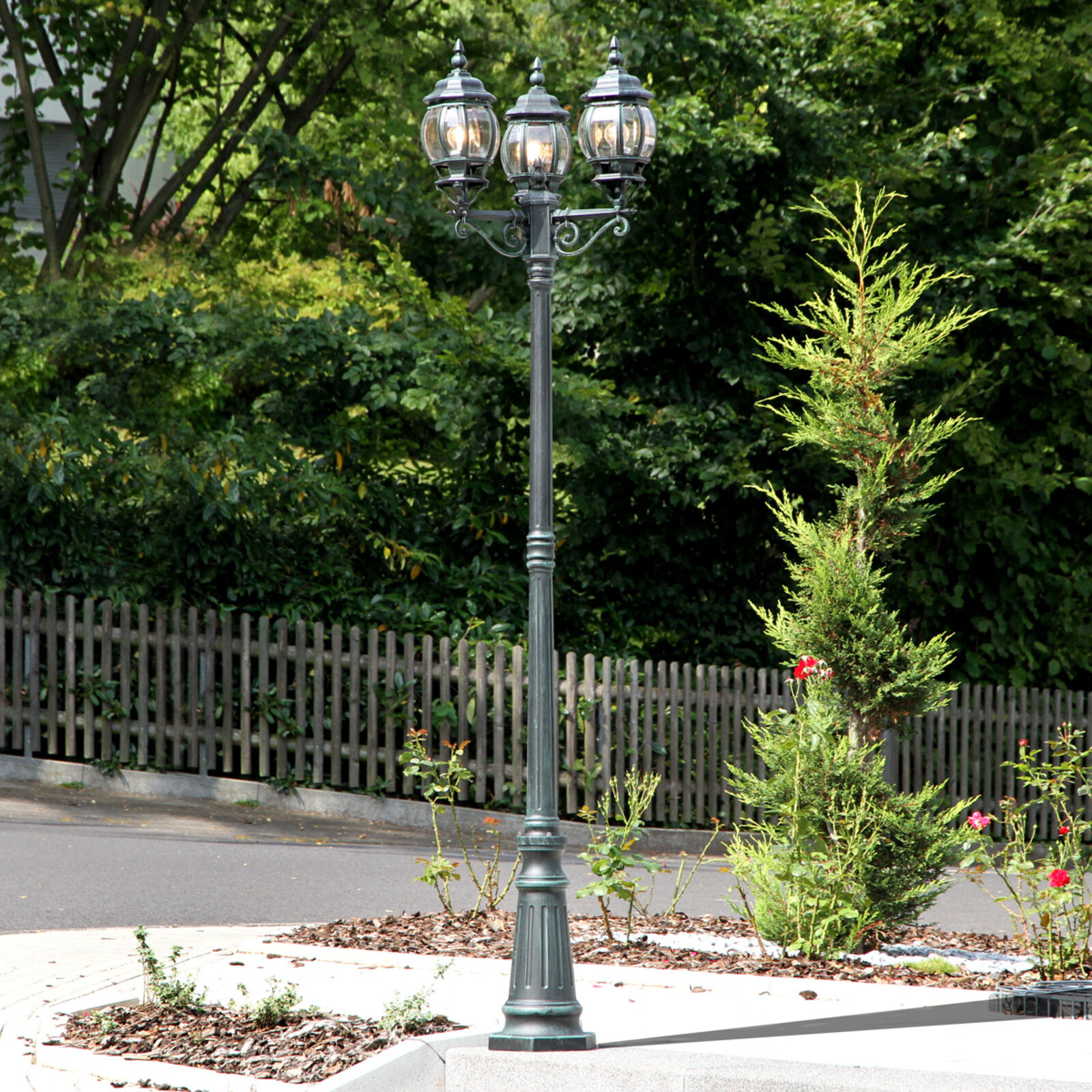 Lindby Theodor - kandelaber med antik charme Lindby Theodor - kandelaber med antik charme