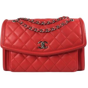 Pre-owned Chanel Large Lambskin Geometric Flap Red