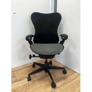 Herman Miller Mirra (Butterfly)