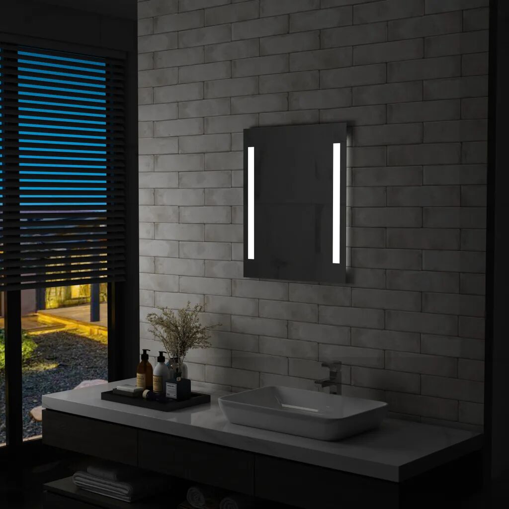 vidaXL vægspejl med LED til badeværelset 50 x 70 cm