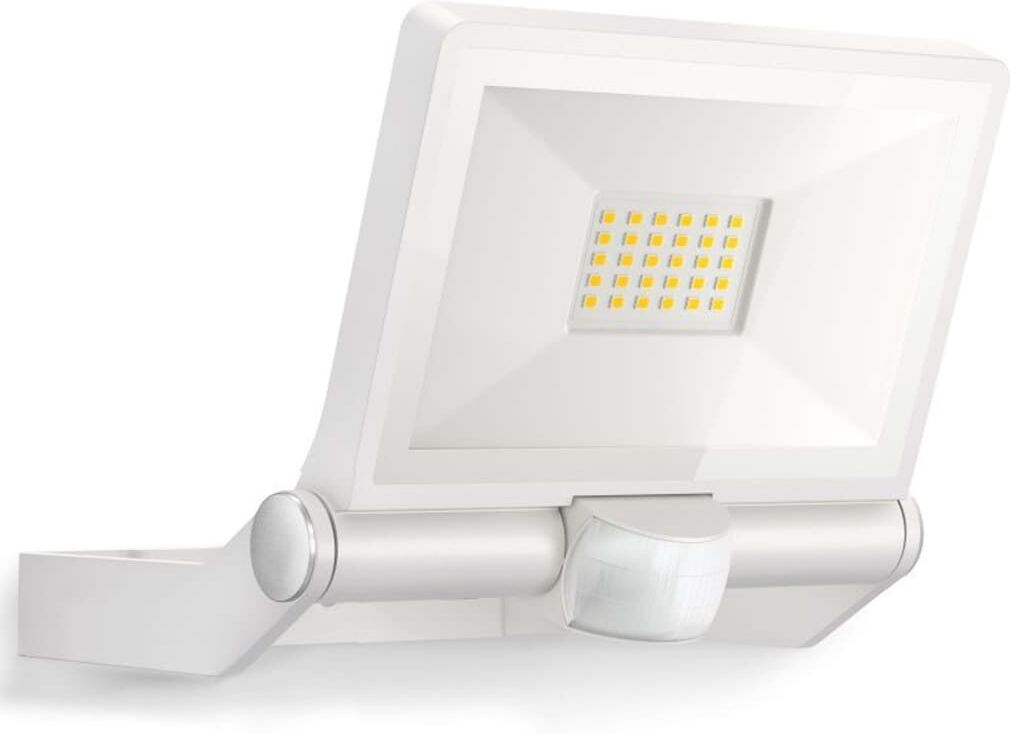 Steinel udendørs spotlampe med sensor XLED ONE hvid Steinel udendørs spotlampe med sensor XLED ONE hvid