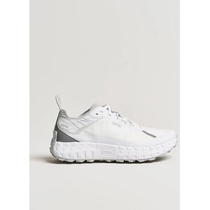 Norda 001 Running Sneakers White men US8 - EU40 2/3 Hvid