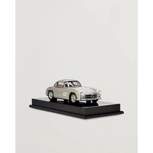 Ralph Lauren Home 1955 Mercedes Gullwing Coupe Model Car Silver men One size Sølv