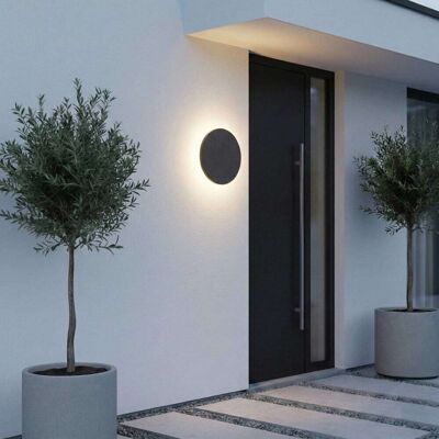 Lindby Lámpara de pared exterior de metal negro Lindby Lámpara de pared exterior de metal negro
