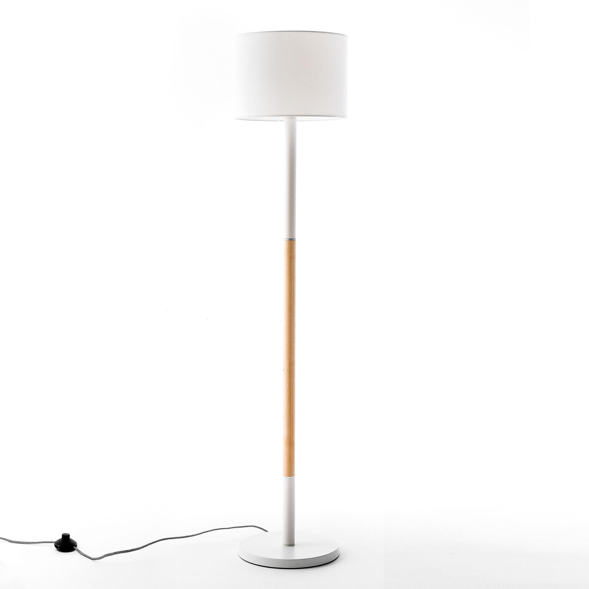 Kenay Home Lámpara de pie madera - metal natural - blanco 150 cm x 33 cm