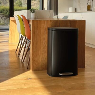 Kitchen Move Cubo de basura de cocina de pedal negro 50l Kitchen Move Cubo de basura de cocina de pedal negro 50l