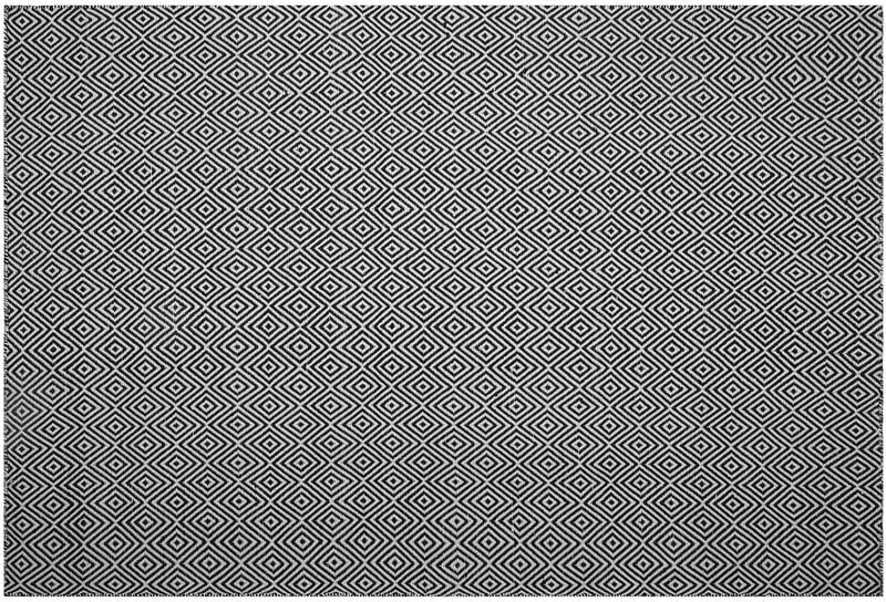BELIANI Alfombra para exterior en blanco y negro 140x200 cm IMIRCIK BELIANI Alfombra para exterior en blanco y negro 140x200 cm IMIRCIK